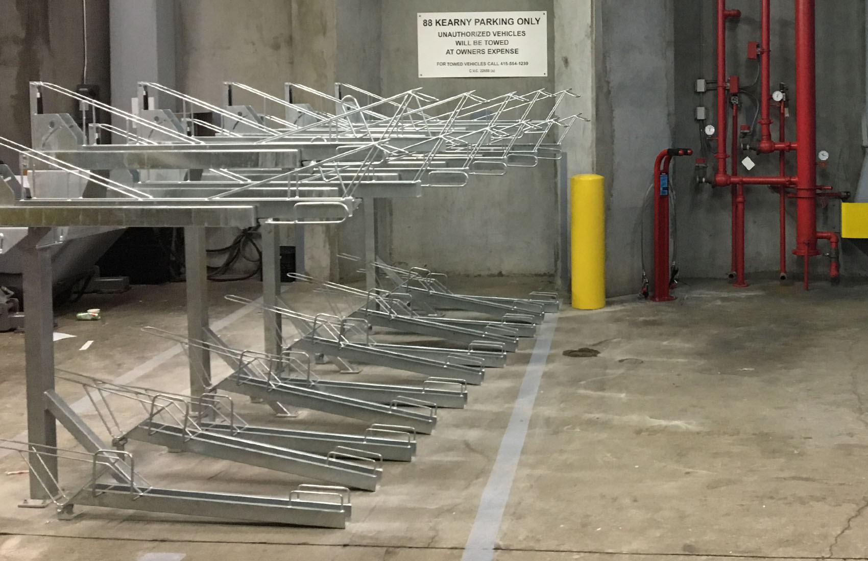 Two Tier Lift Assist Bike Parking Rack Double Docker
